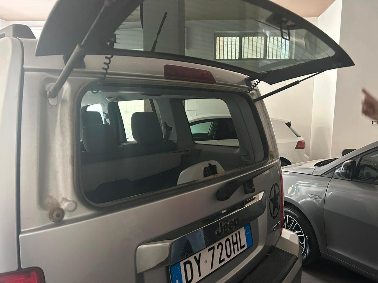 Jeep Cherokee 2.8 CRD DPF Limited Auto