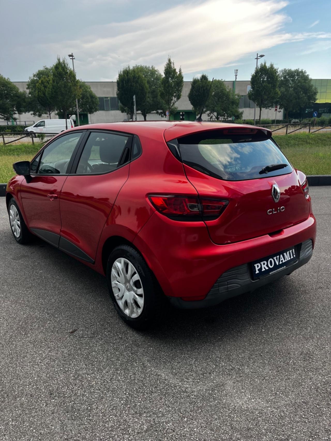 Renault Clio 1.2 Neopatentati