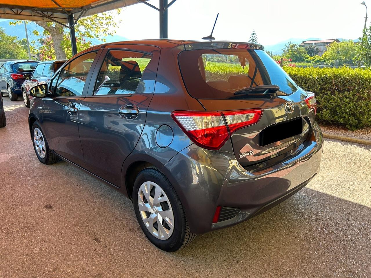 Toyota Yaris 1.5 Hybrid 5 porte Business