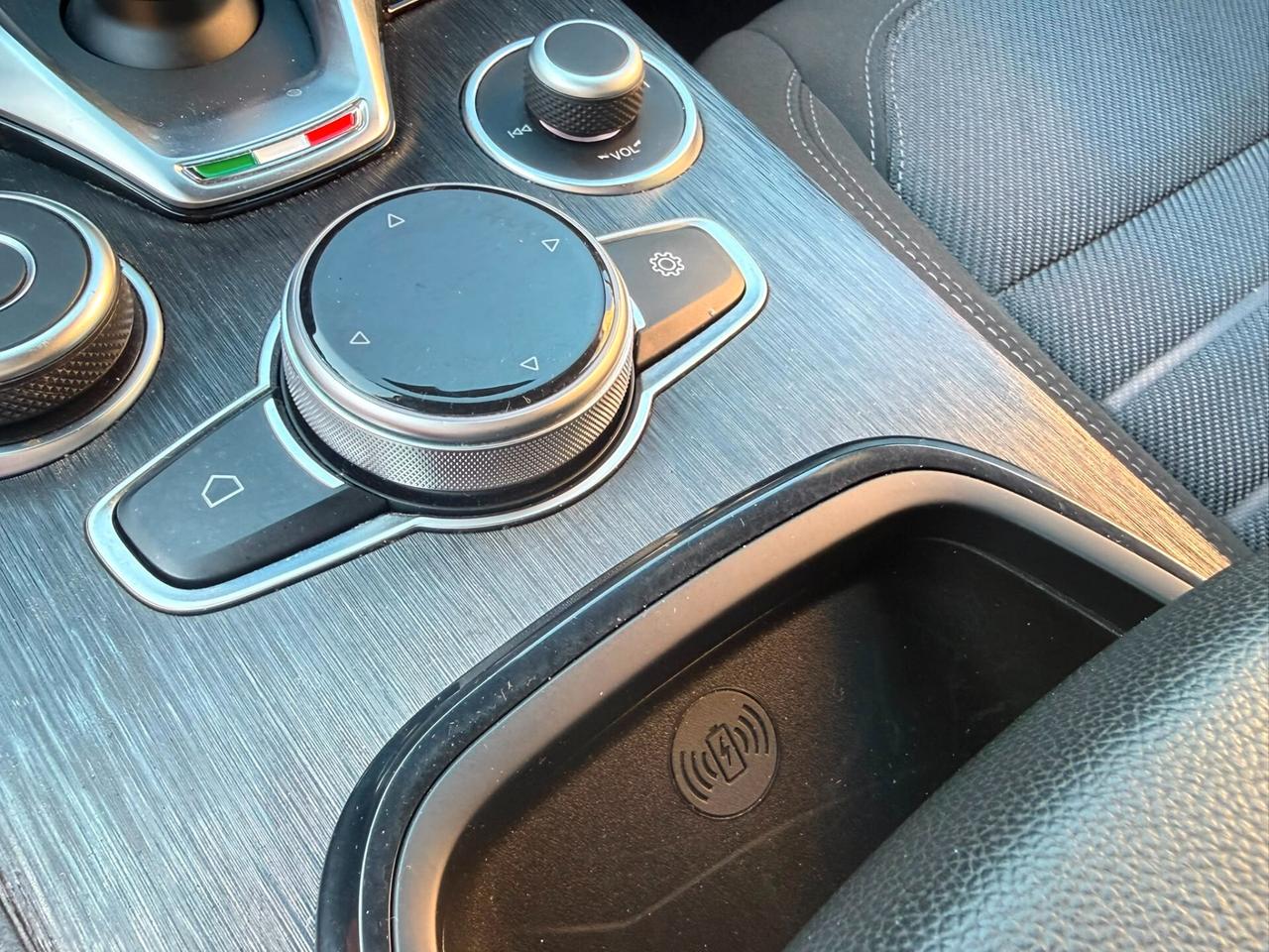 Alfa Romeo Stelvio NEW 2.2 TD 160cv AT8 RWD Super