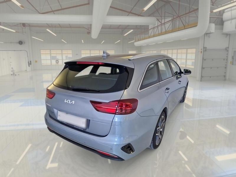 KIA CEE'D SPORTSWAGON 1.6 CRDI 136 CV MHEV DCT BUSINESS CLASS STATION WAGON