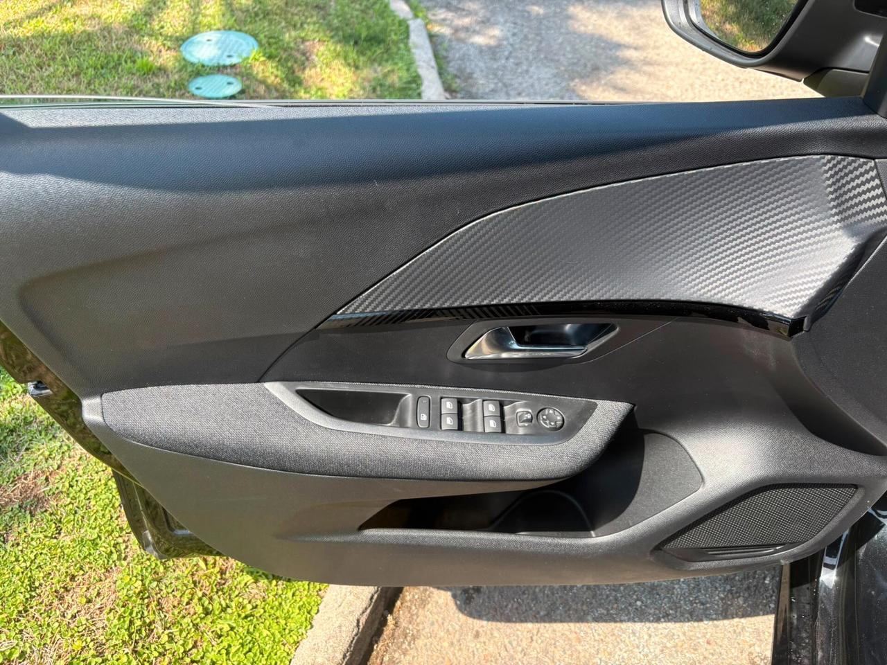 Peugeot 208 Hybrid 110 e-DCS6 Style