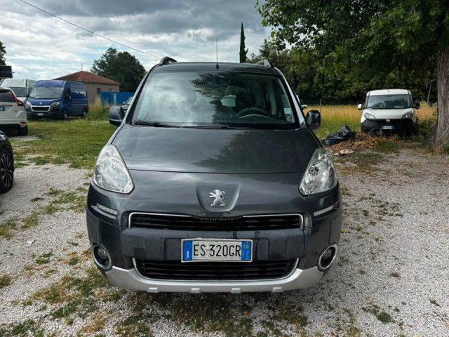PEUGEOT Partner Tepee 1.6 e-HDi 92 CV S&S Outdoor