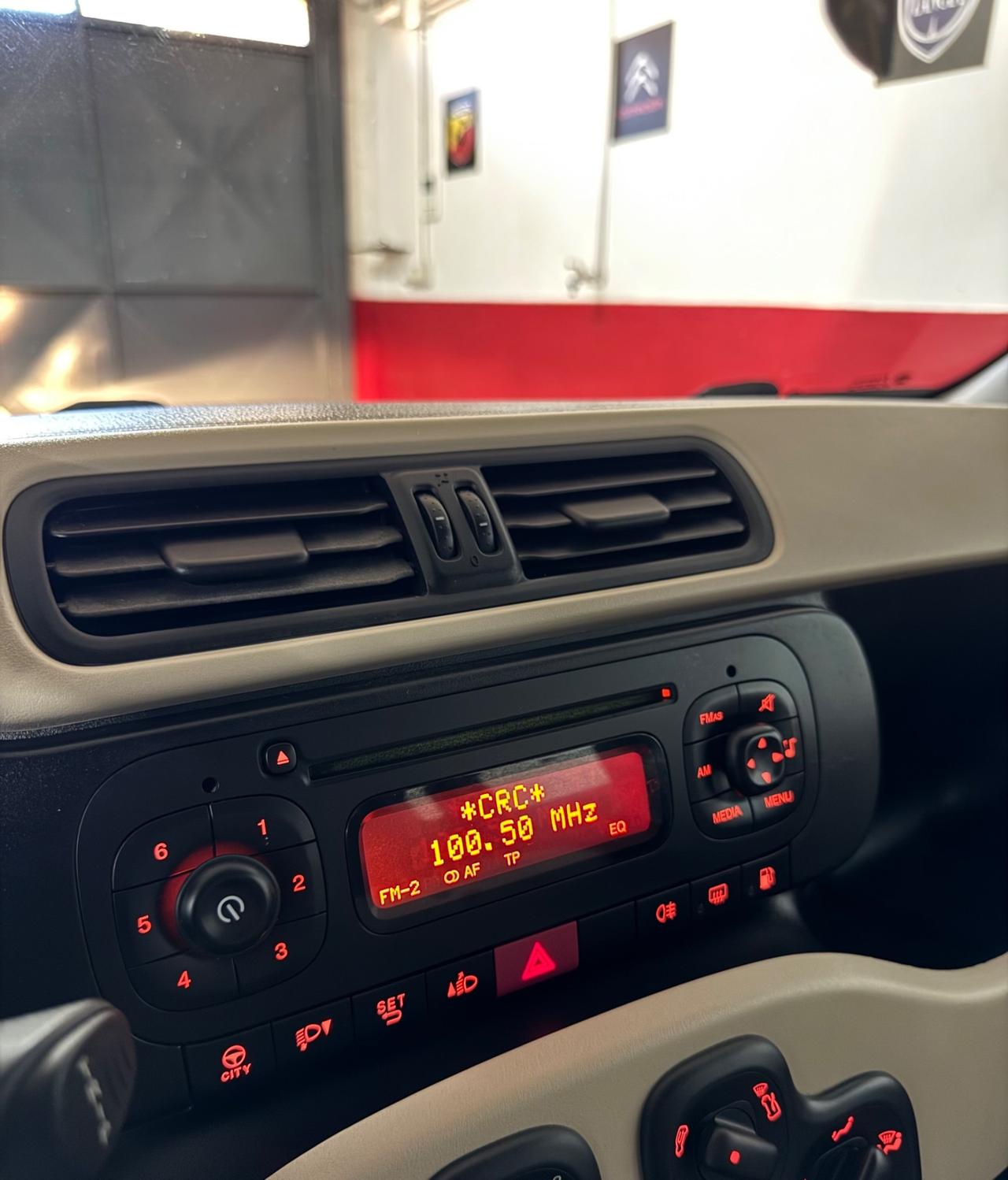 Fiat Panda Lounge 2014, 120000 chilometri