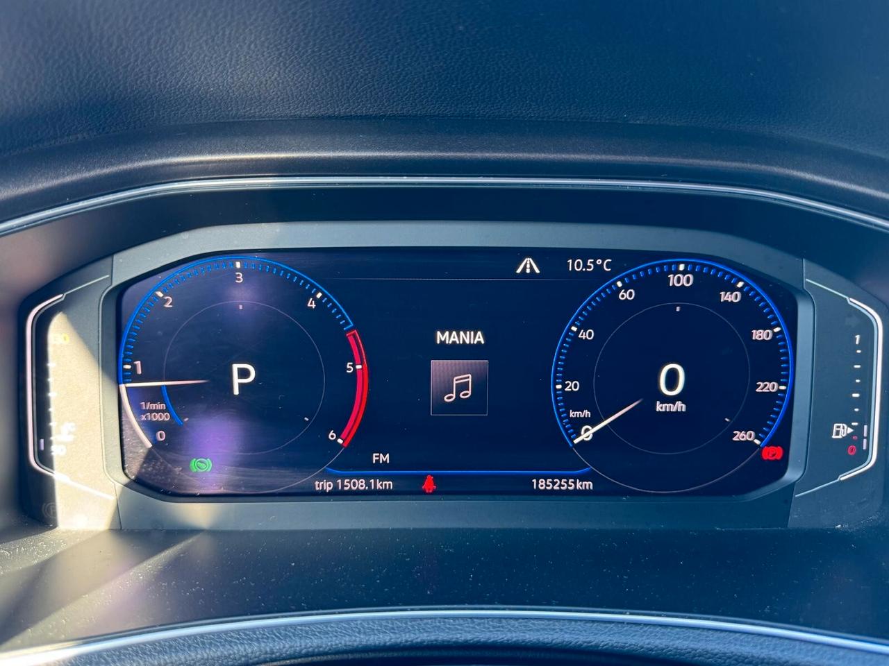 Volkswagen T-Roc 2.0 TDI SCR 150CV DSG 4MOTION STYLE BMT 2018