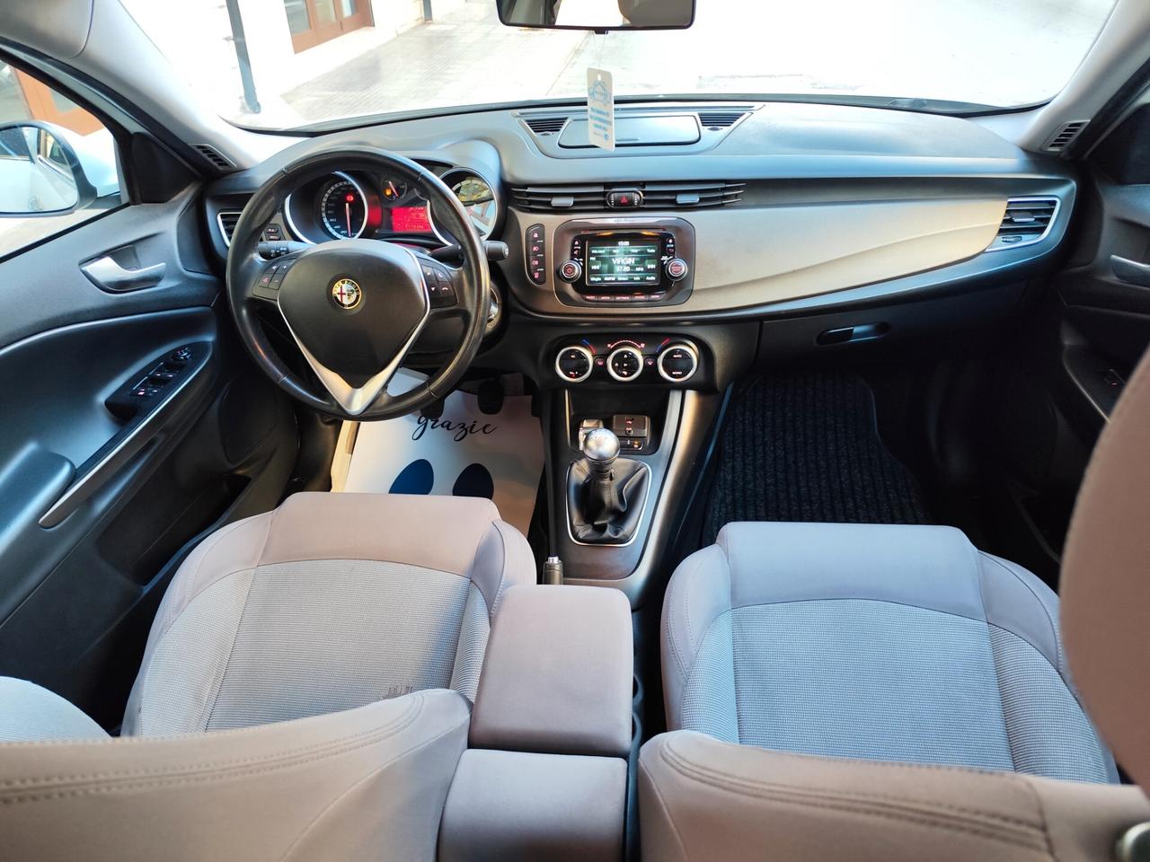 Alfa Romeo Giulietta 1.6 JTDm-2 105CV Distinctive