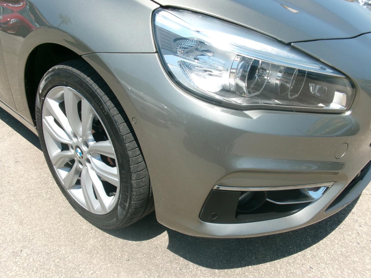 BMW 218 D 2.0 150CV ACTIVE TOURER LUXURY AUTOMATICA/NAVI/PDC 127000 KM