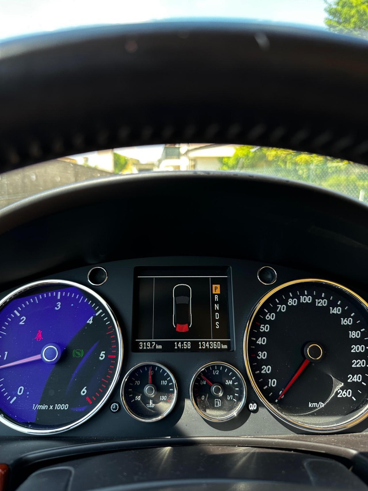 Volkswagen Touareg 3.0 V6 TDI DPF tiptronic
