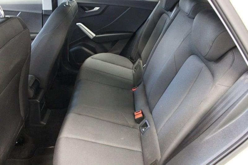 Audi Q2 30 TDI S tronic Business