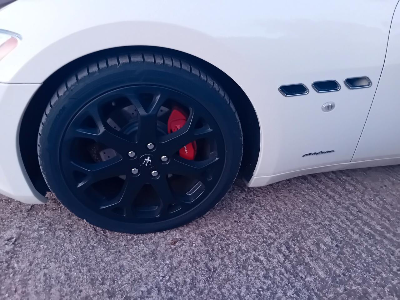 Maserati GranTurismo 4.2 V8