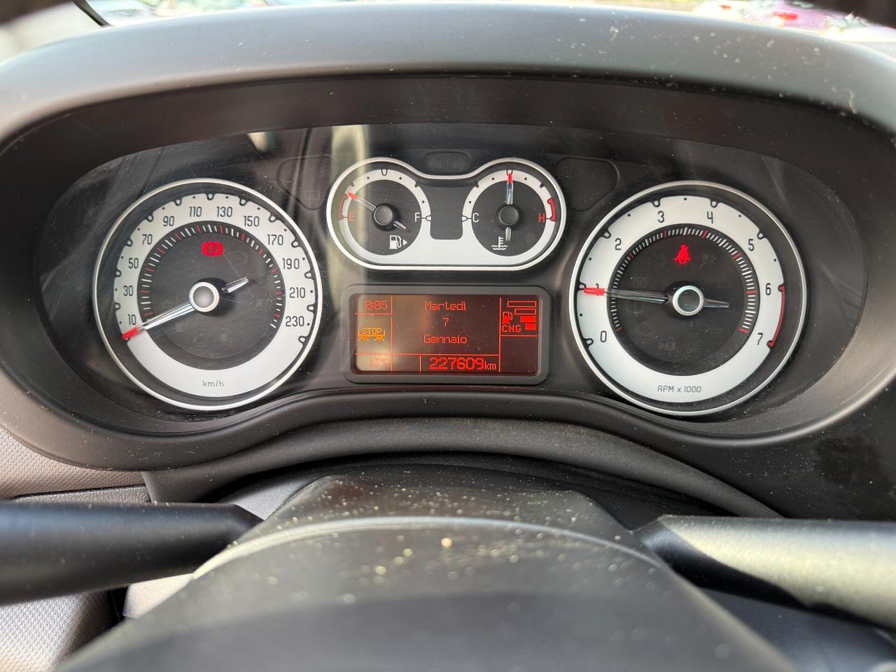 FIAT 500L LOUNGE ANNO 2015 900 NATURAL/POWER 85 CV