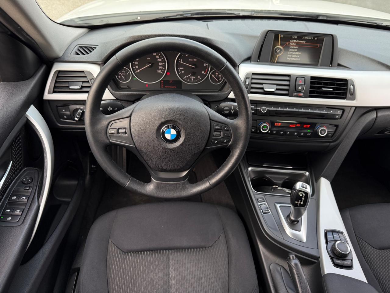 Bmw 318d AUTOM. F30 BERLINA NEOPATENTATI