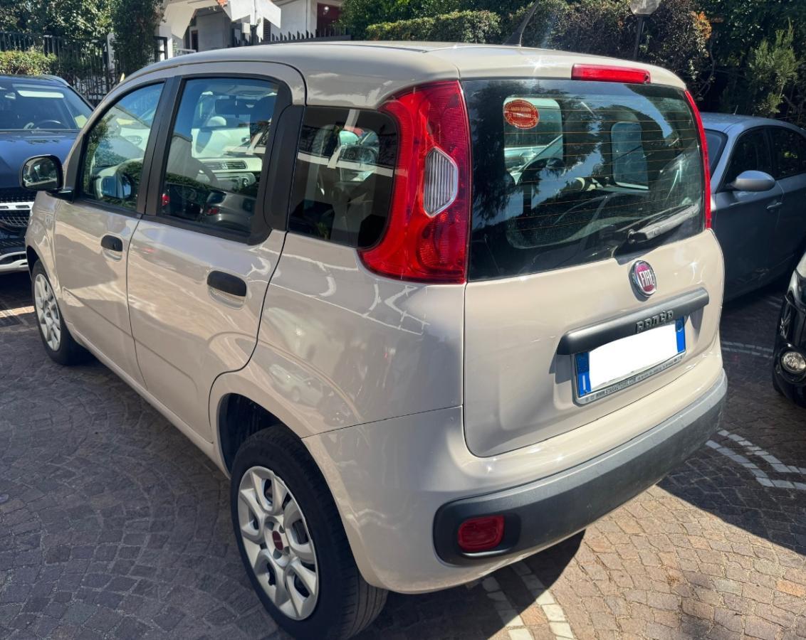 FIAT New Panda 0.9 TwinAir Turbo Natural Power Lounge