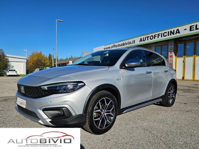 FIAT Tipo 1.0 5 porte Cross/ FULL OPTIONAL!