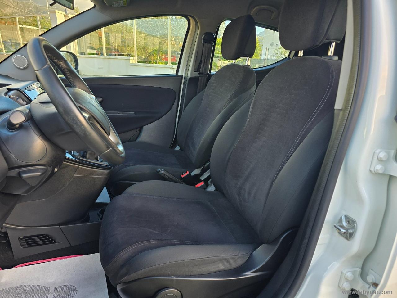 LANCIA Ypsilon 1.3 MJT 95 CV 5p. S&S Gold