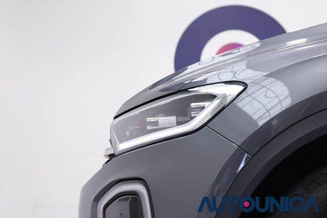 VOLKSWAGEN T-Roc 1.0 TSI STYLE FARI LED NEOPATENTATI