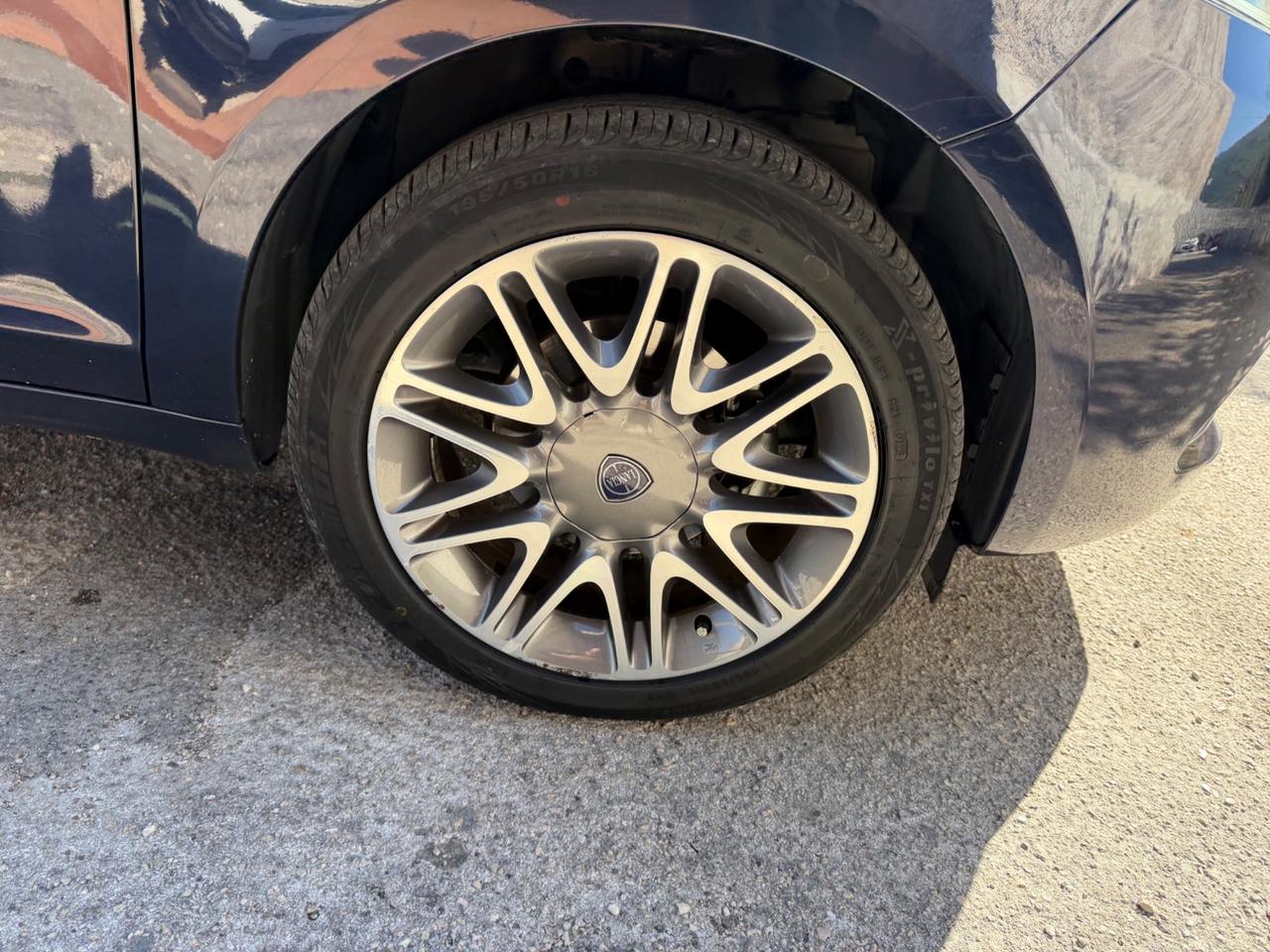 Lancia Ypsilon 1.3 MJT 16V 95 CV 5 porte S&S Platinum