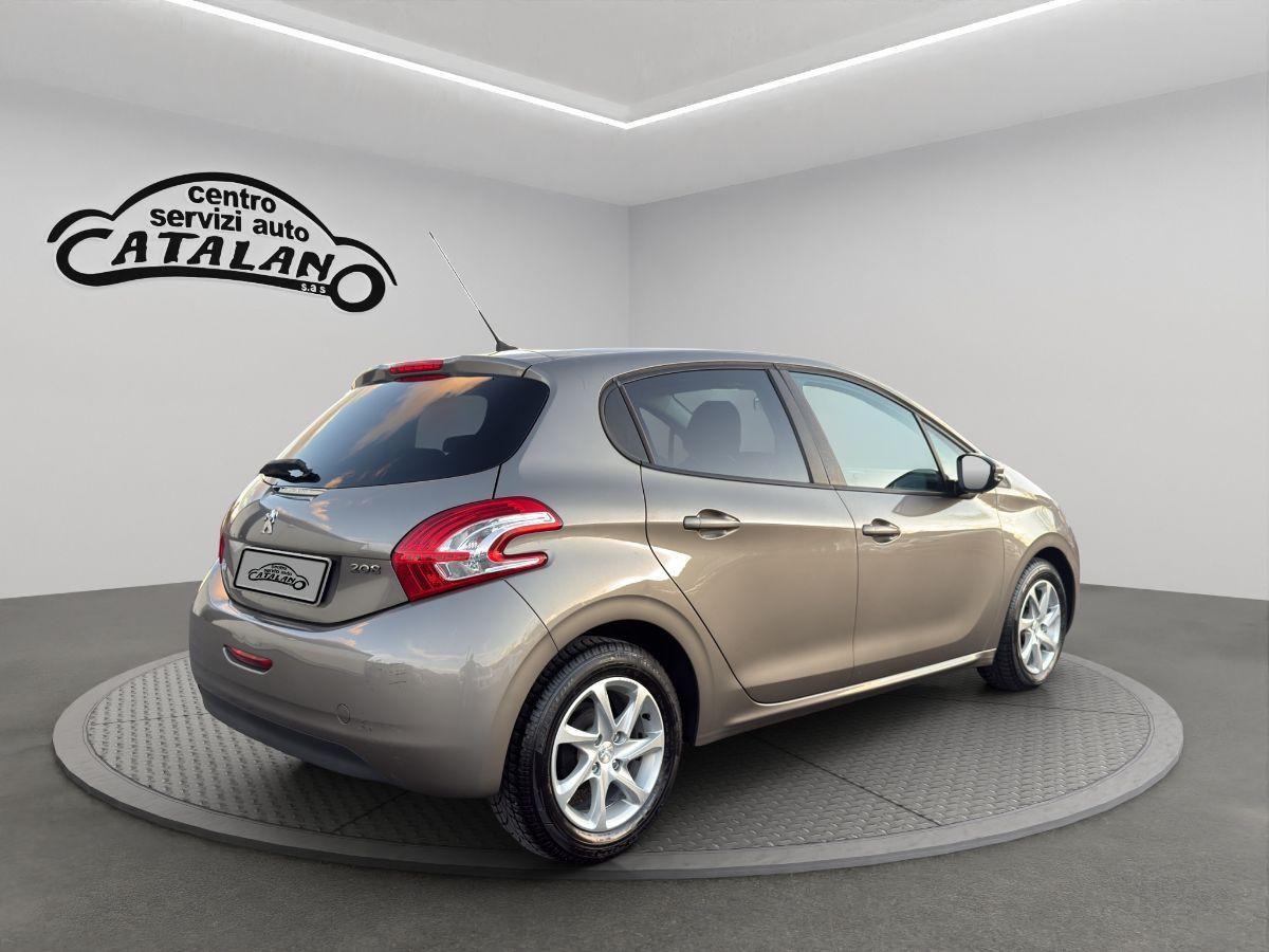 PEUGEOT - 208 - 1.4 HDi 68 CV 5p. Allure