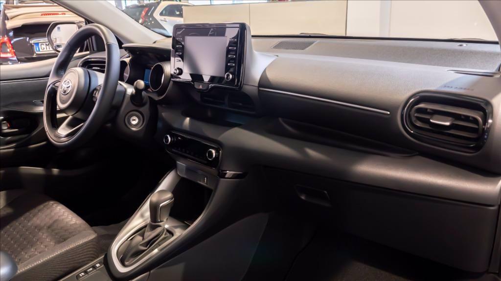TOYOTA Yaris 1.5h Trend del 2021