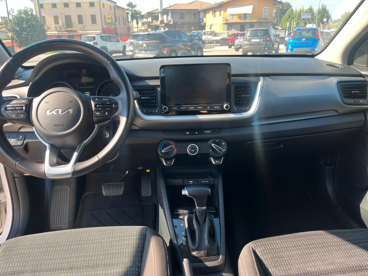 Kia Stonic 1.0 T-GDi 120 CV MHEV DCT Style Neopatentati