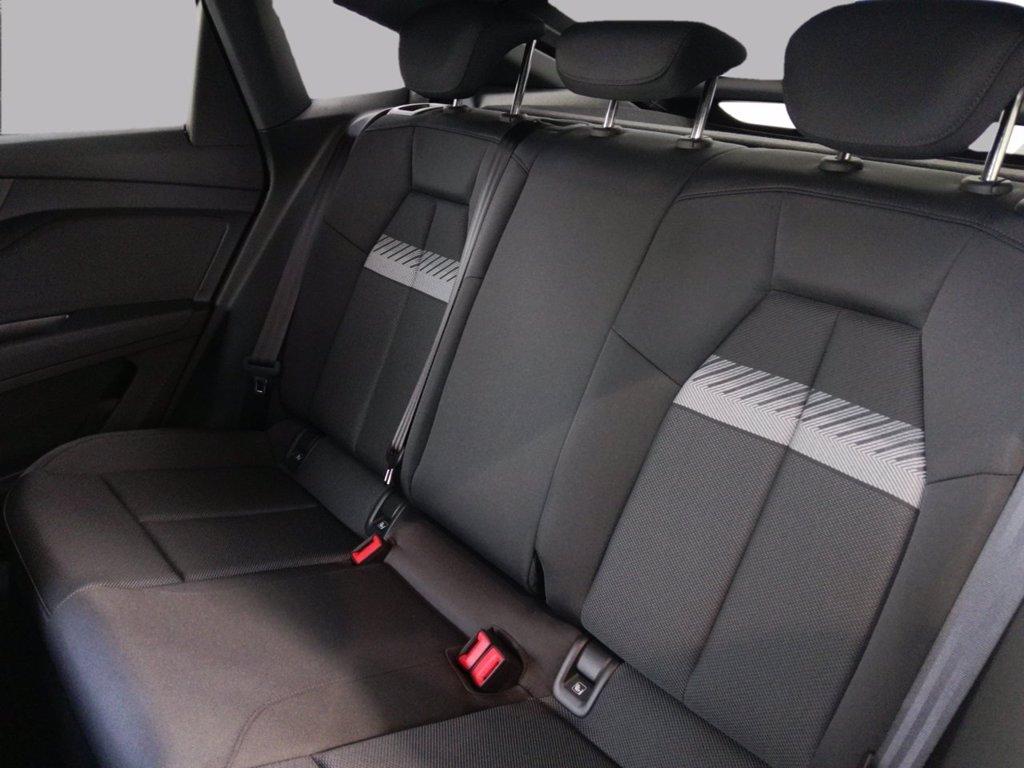 AUDI Q4 sportback e-tron 45 s line edition del 2026