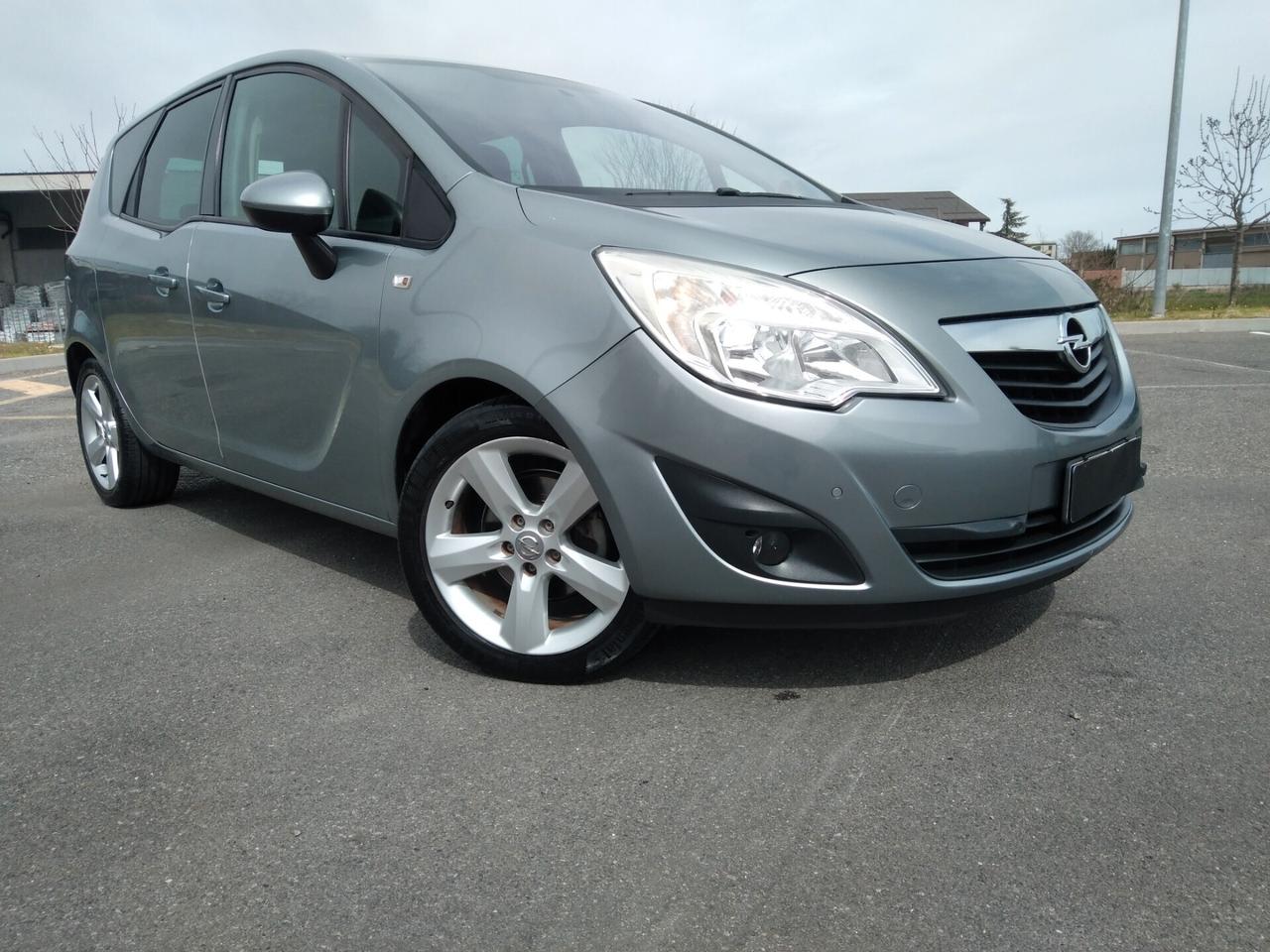 Opel Meriva 1.4 100CV Cosmo x neopatentati