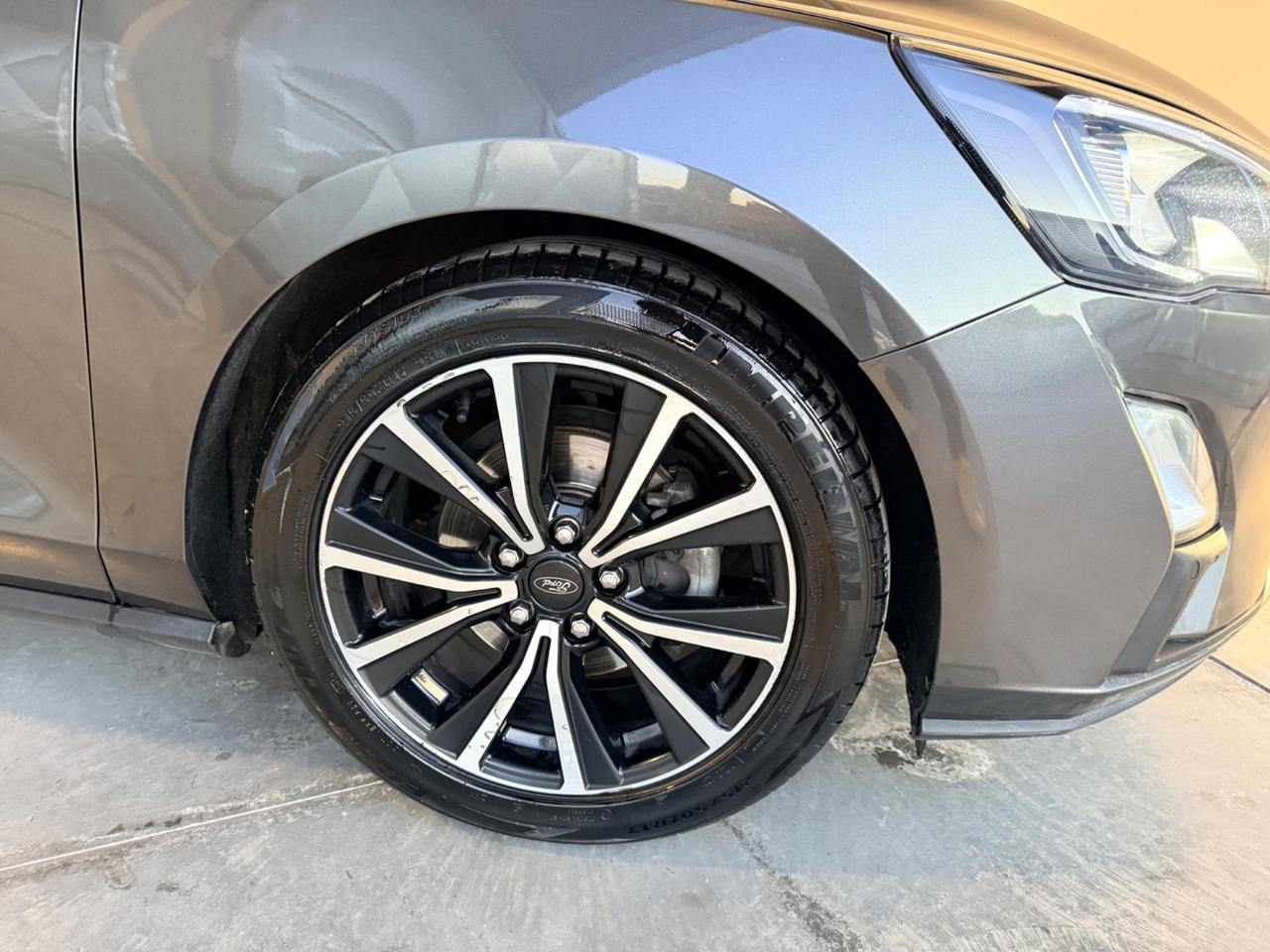 Ford Focus 1.5 EcoBlue 120 CV berlina TITANIUM