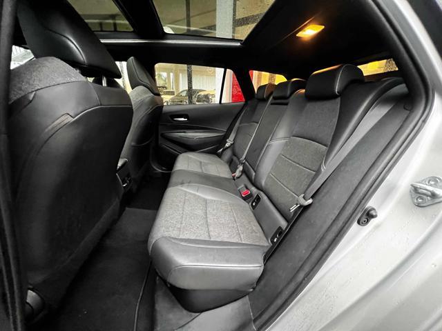 TOYOTA Corolla Touring Sports 2.0 Hybrid Lounge