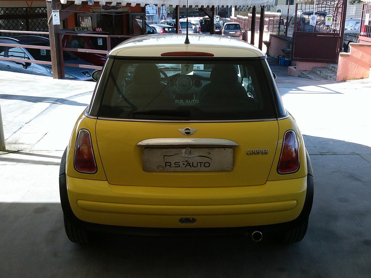Mini cooper 1.6 ie solo km61000 full 02