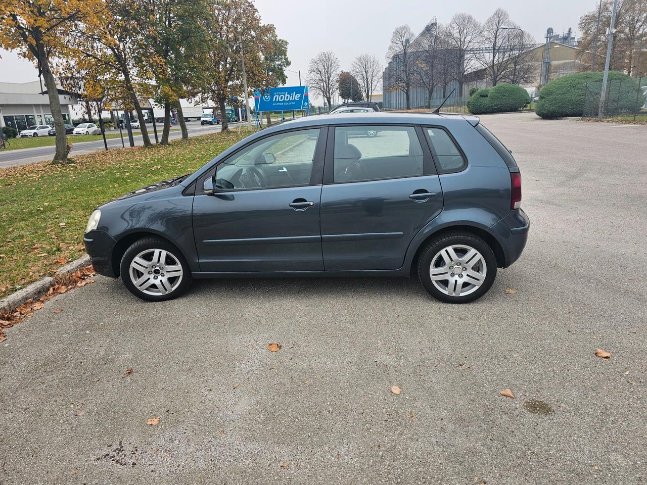 Volkswagen Polo 1.4/80CV 16V 5p. Comfortline