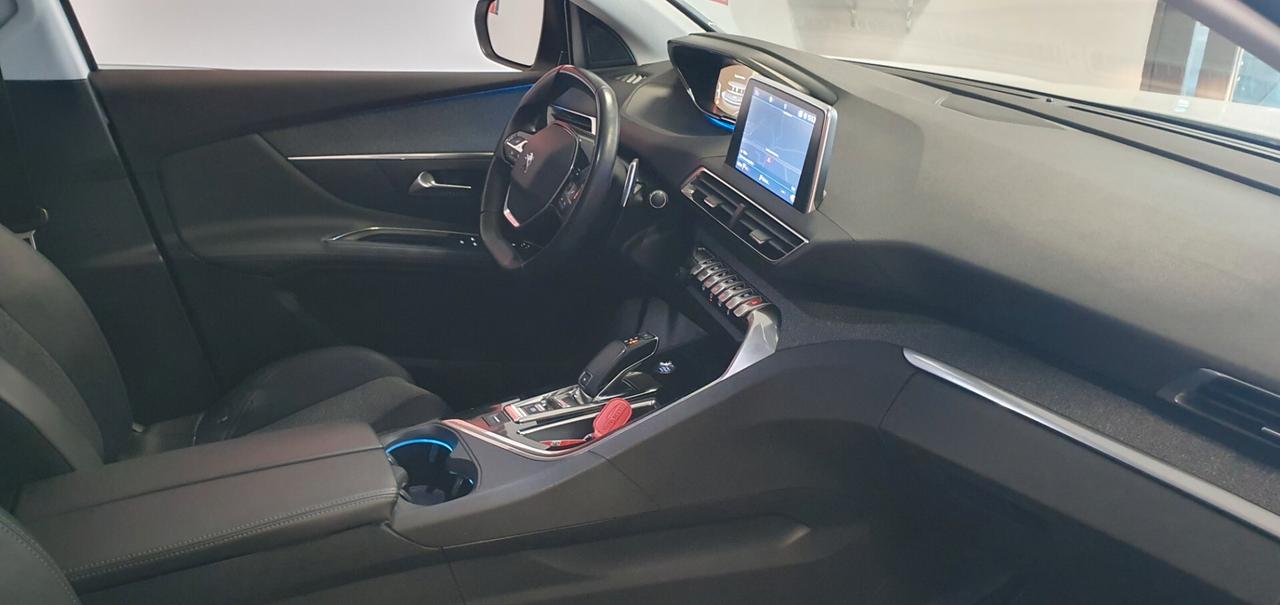 Peugeot 3008 BlueHDi 130 S&S Allure