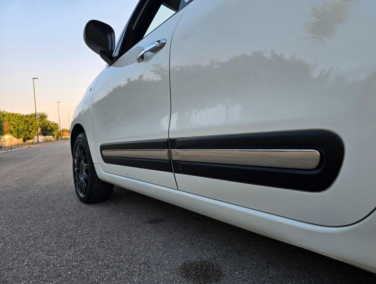 FIAT 500L LIVING BICOLORE 7 POSTI 2015 PERFETTA