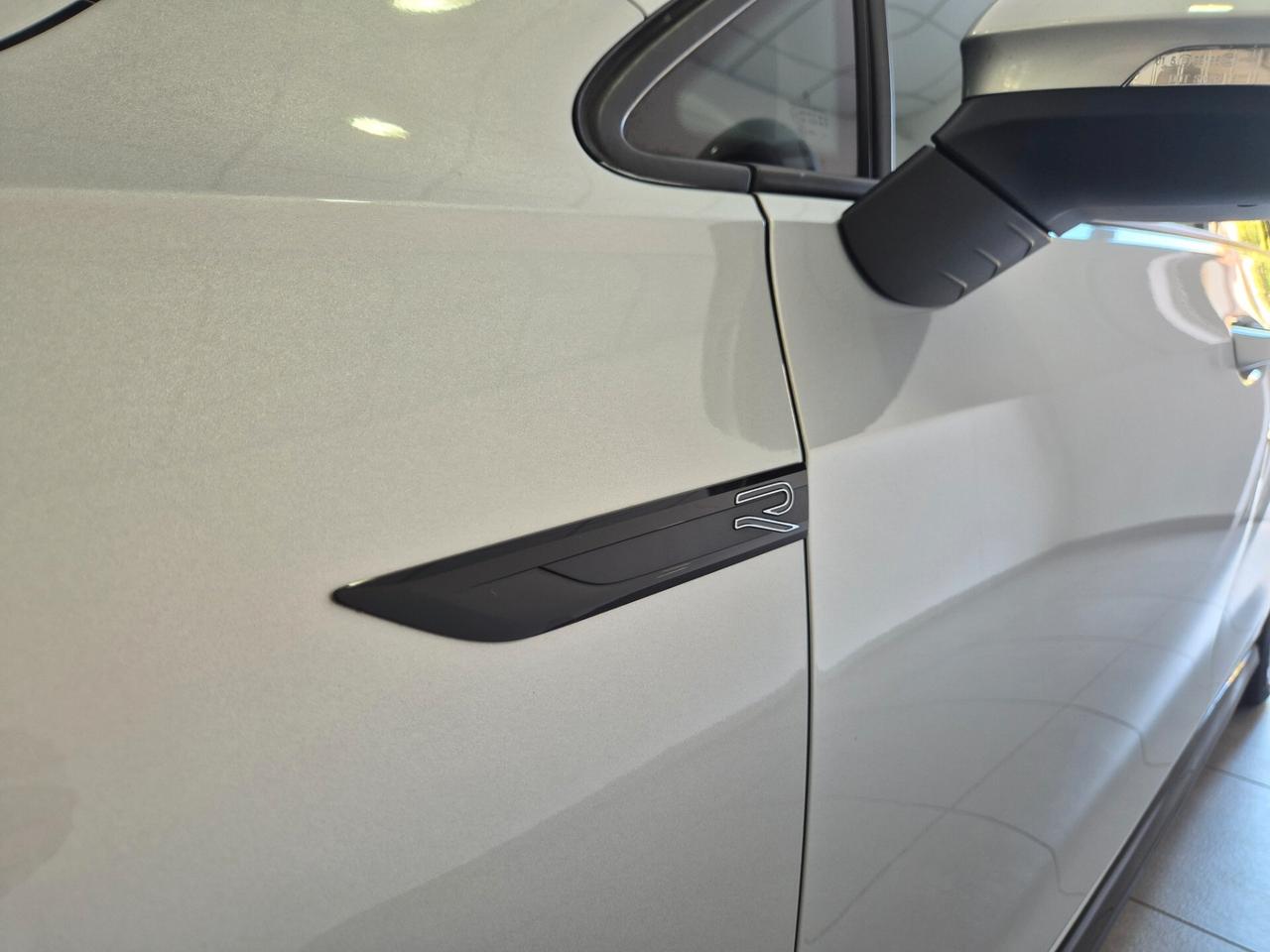 VOLKSWAGEN Golf Variant 2.0 TDI 150 CV DSG R-Line