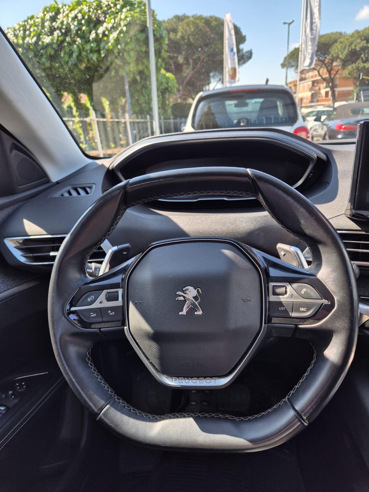 Peugeot 3008 Hybrid4 300 e-EAT8 GT