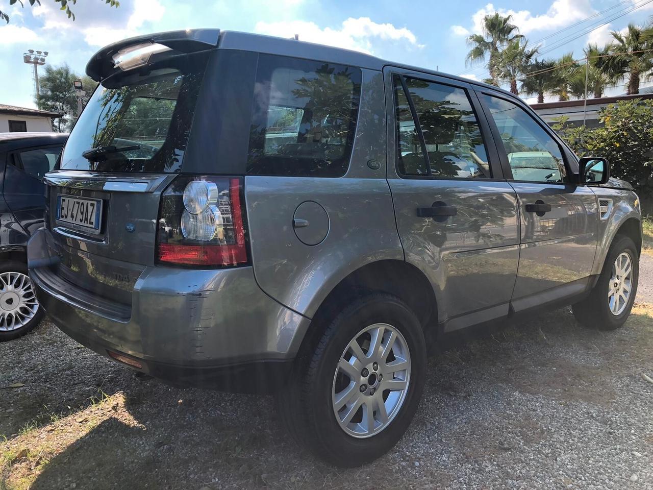 Land Rover Freelander 2.2 TD4 S.W. SE