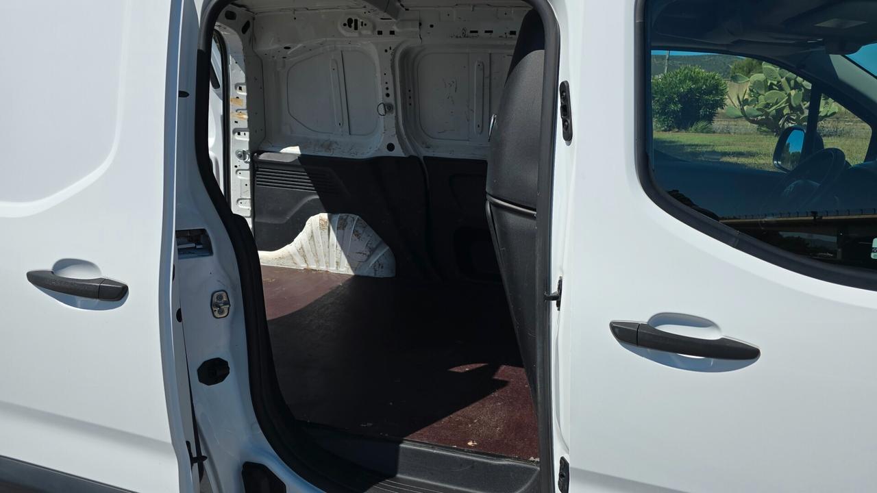 Citroen Berlingo BlueHDi 100 Van M Club (1000Kg) 3 posti