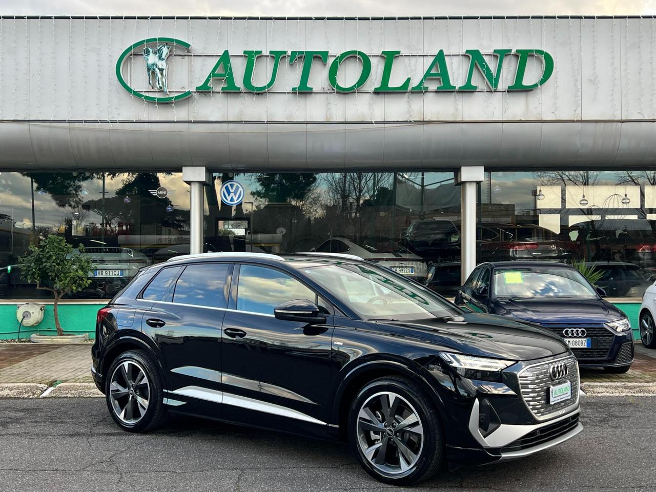 Audi Q4 e-tron 45 S line edition quattro 286cv
