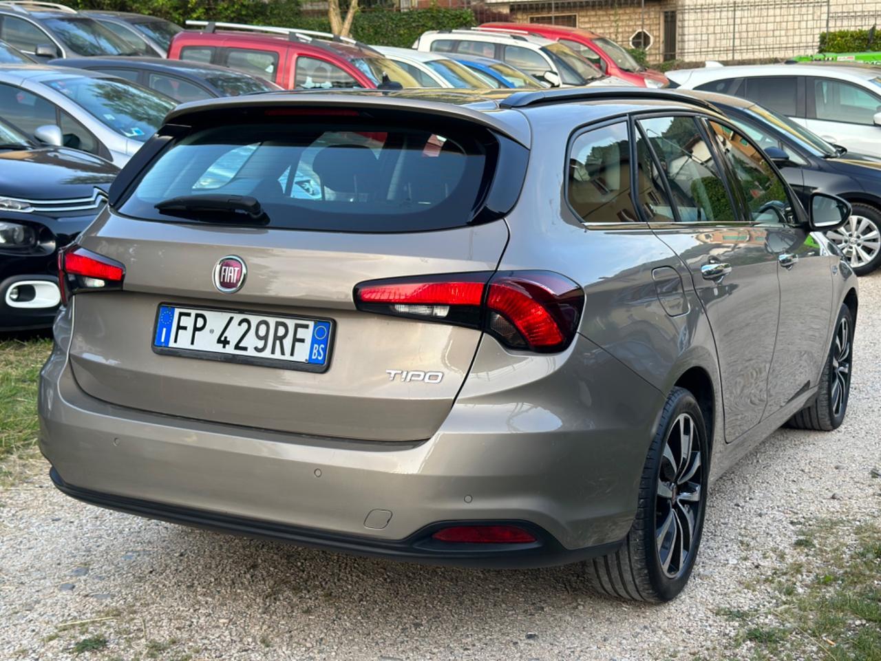 Fiat TIPO S&S SW LOUNGE FULLOPT KMCERT UNICOPR