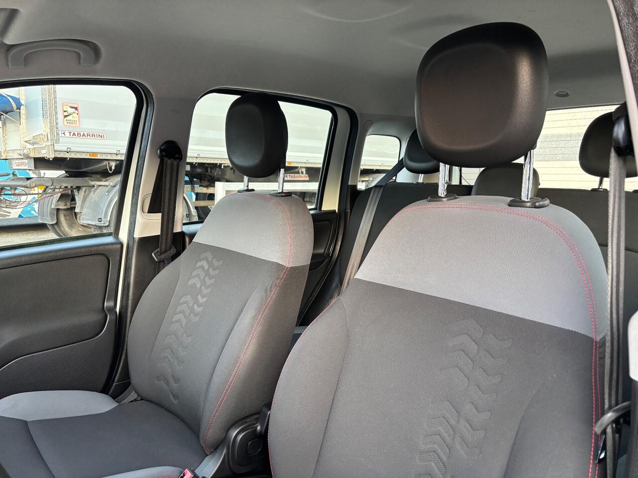 FIAT PANDA 1.2 benzina 5 POSTI EURO 6 NEOPATENTATI