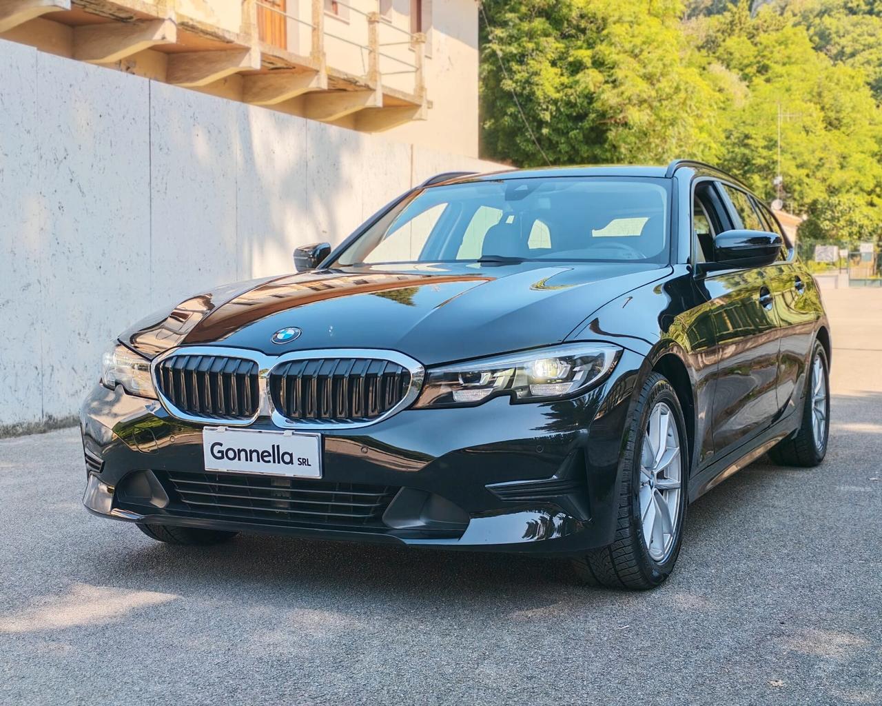 Bmw 318d 48V Touring Business Advantage