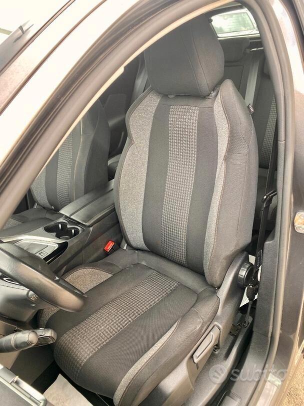 Peugeot 3008 HDi 130 CV PROMO BLACK FRIDAY