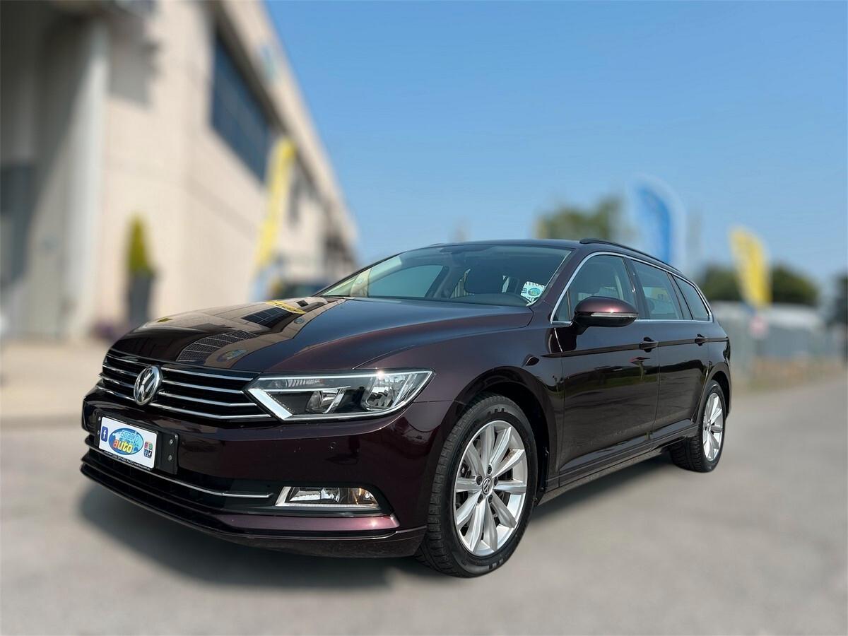 Volkswagen Passat Variant 1.6 TDI SCR DSG Business BMT colore Bordeaux