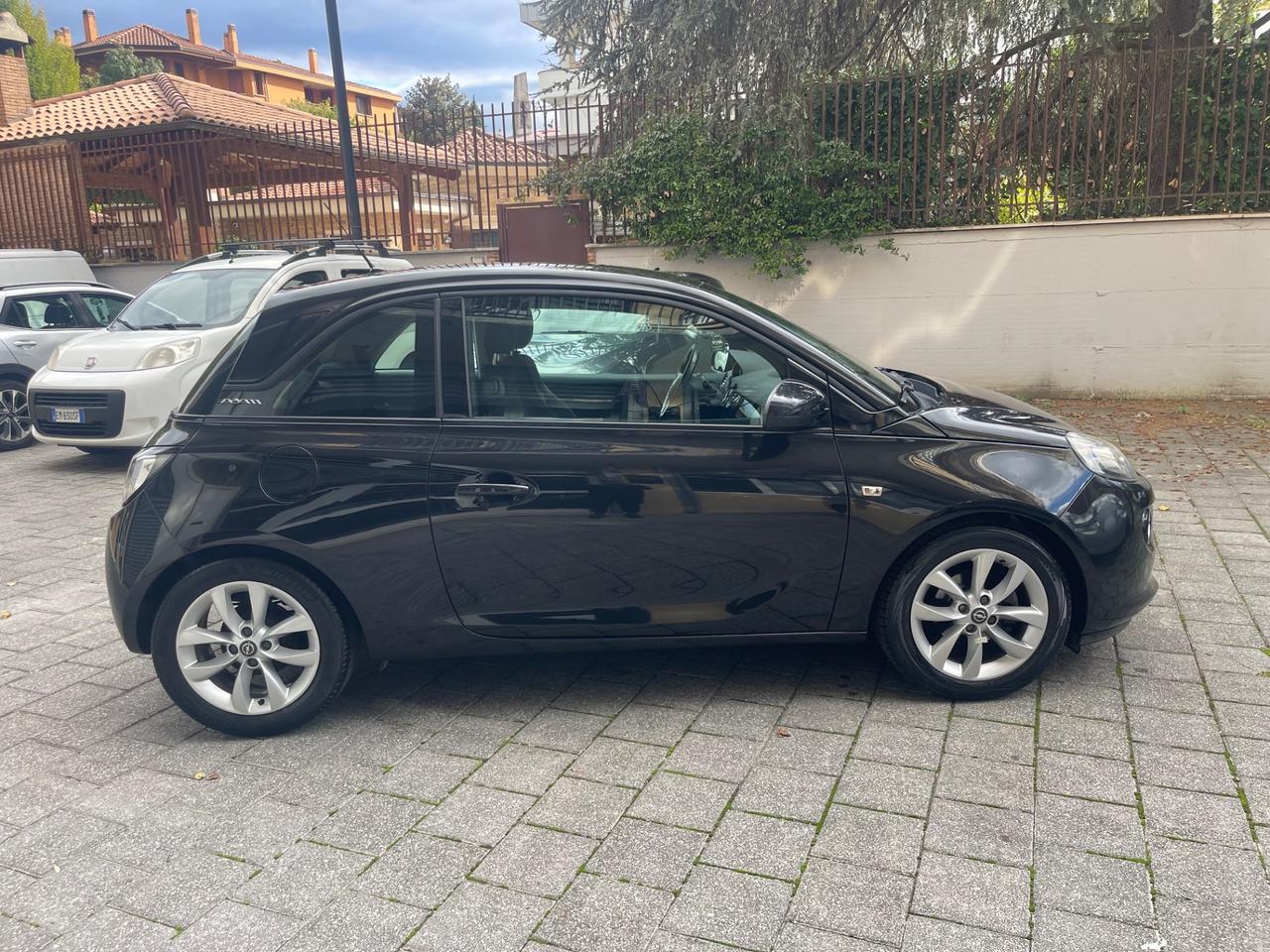 Opel Adam 1.2 70 CV