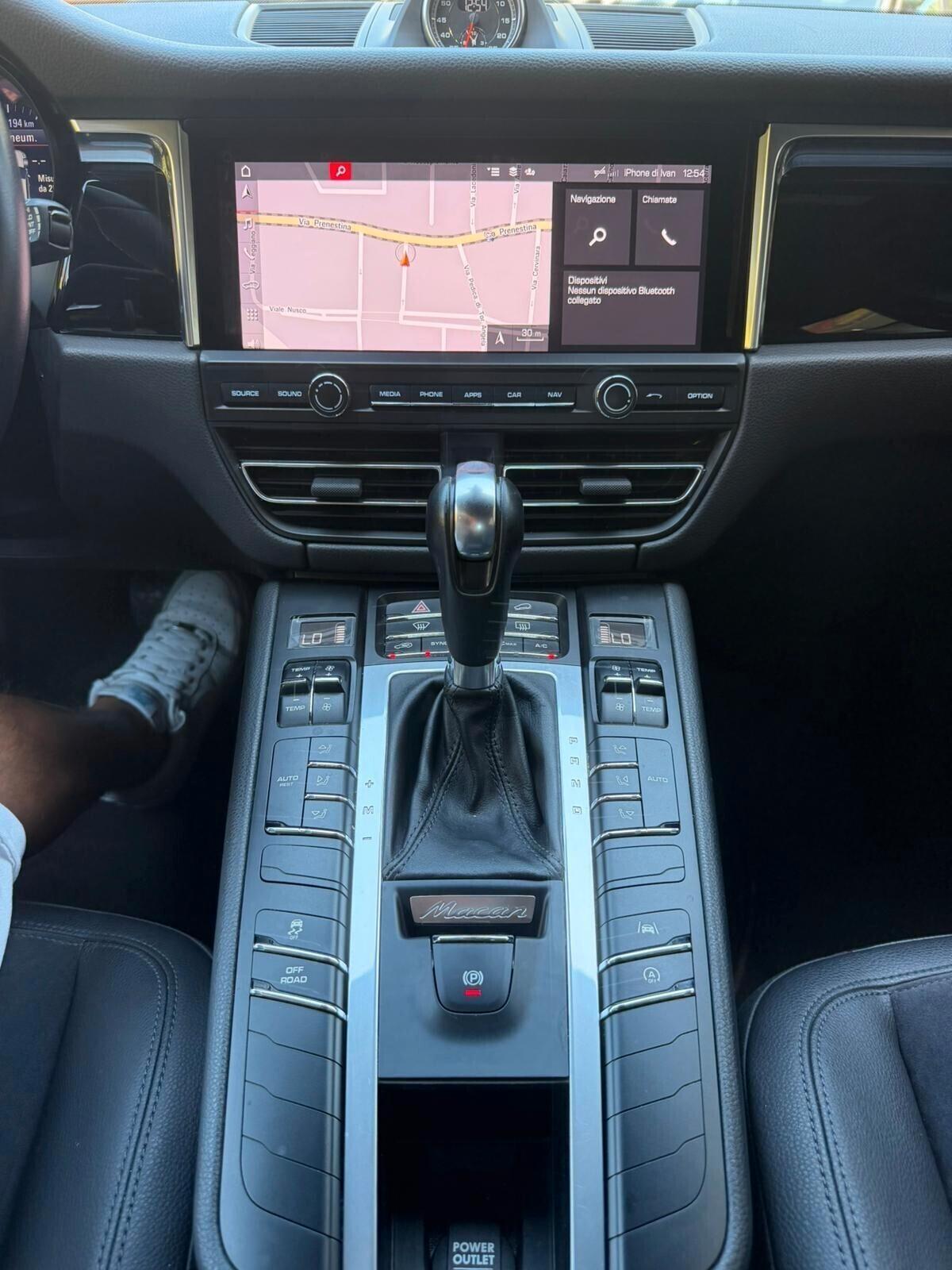Porsche Macan 3.0 S benzina 353 cavalli pacchetto sport crono