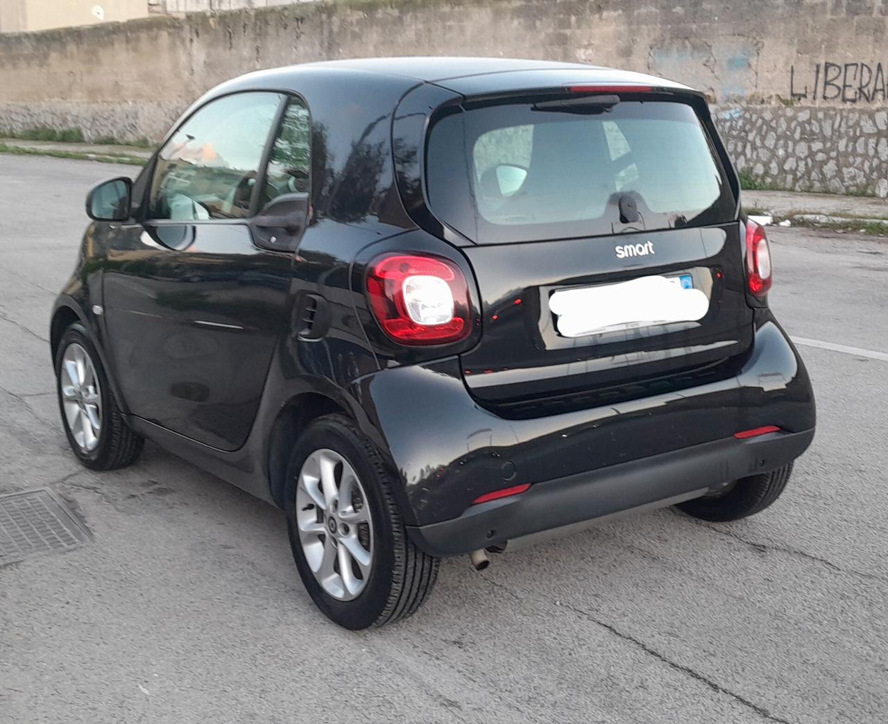Smart ForTwo 60 1.0 Black Passion