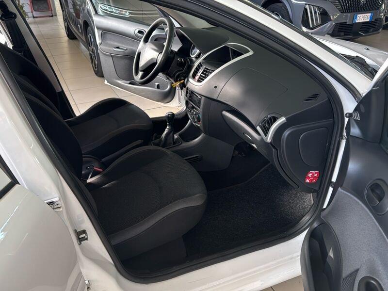 Peugeot 206 Plus 206 Plus 5p 1.1 X-Line