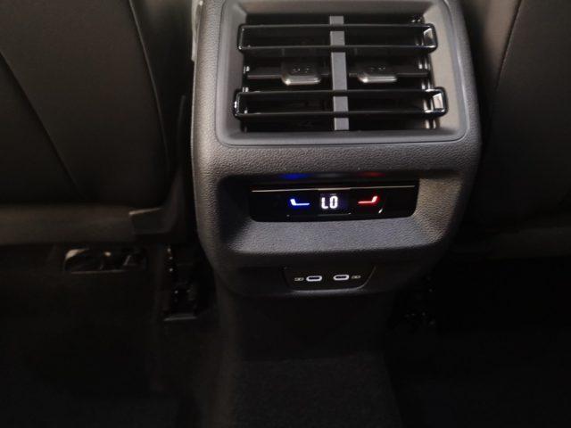 VOLKSWAGEN Tiguan 2.0 TDI 150 CV DSG R-Line