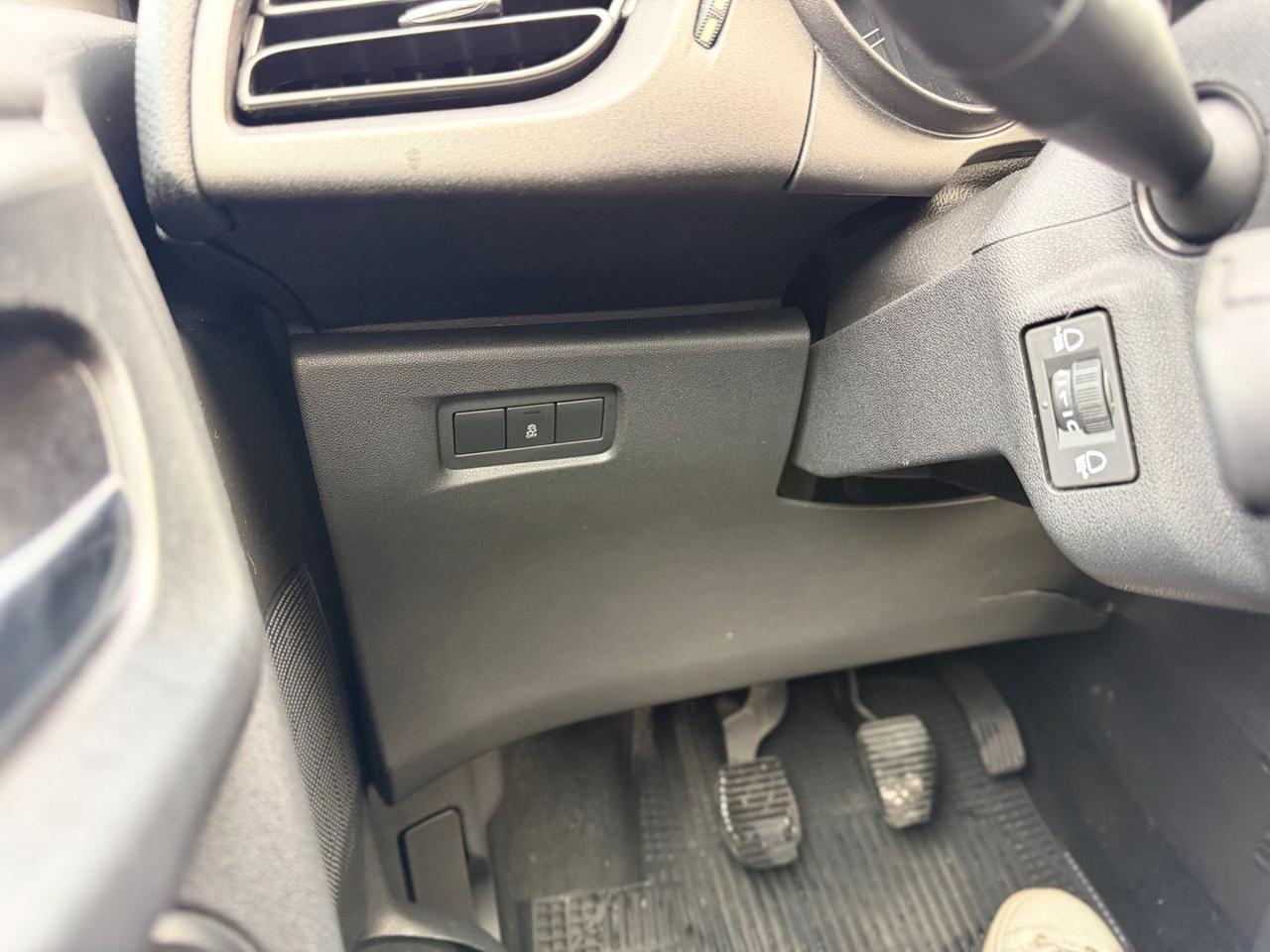 Citroen C3 Exclusive 1.4 HDi 70 #8923