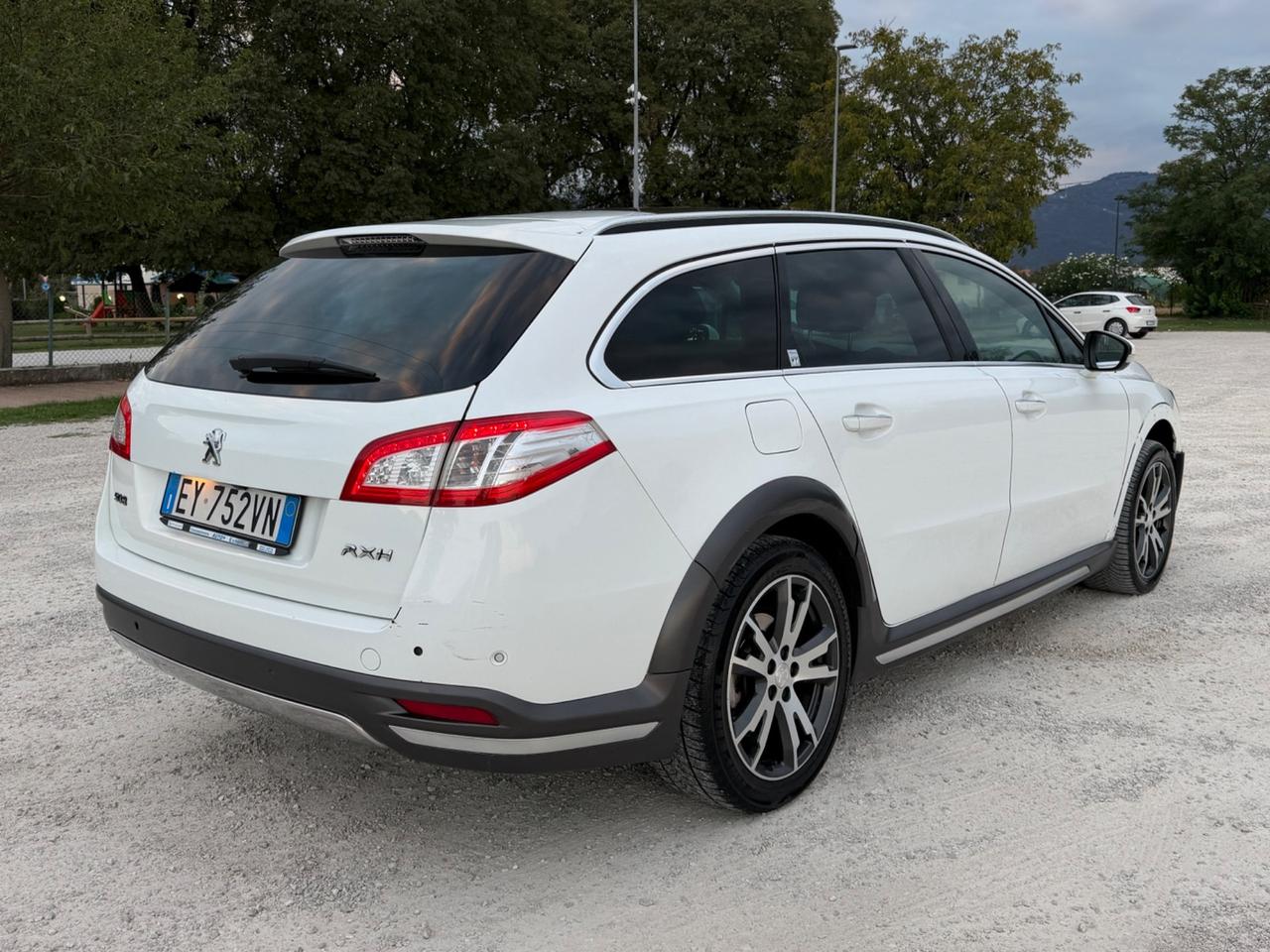 Peugeot 508 RXH Hybrid4x4