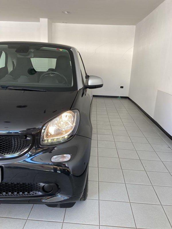 smart fortwo fortwo 70 1.0 Prime